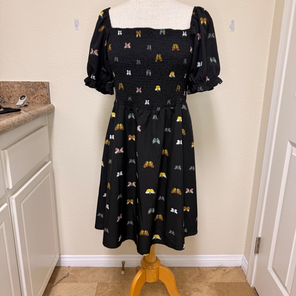 SHEIN Curve Butterfly Print Smock Fit & Flare Puff Sleeve Dress 1XL Black Women